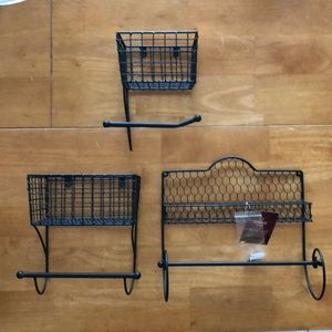 3 piece black chicken wire accessories